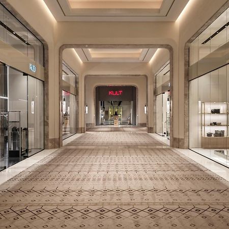 City Of Dreams Mediterranean - Integrated Resort, Casino & Entertainment 利马索尔 外观 照片 The interior of the shopping mall