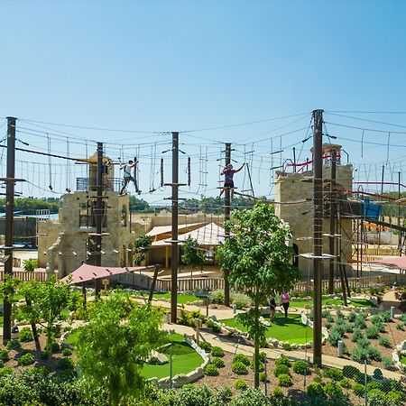 City Of Dreams Mediterranean - Integrated Resort, Casino & Entertainment 利马索尔 外观 照片 Adventure Park