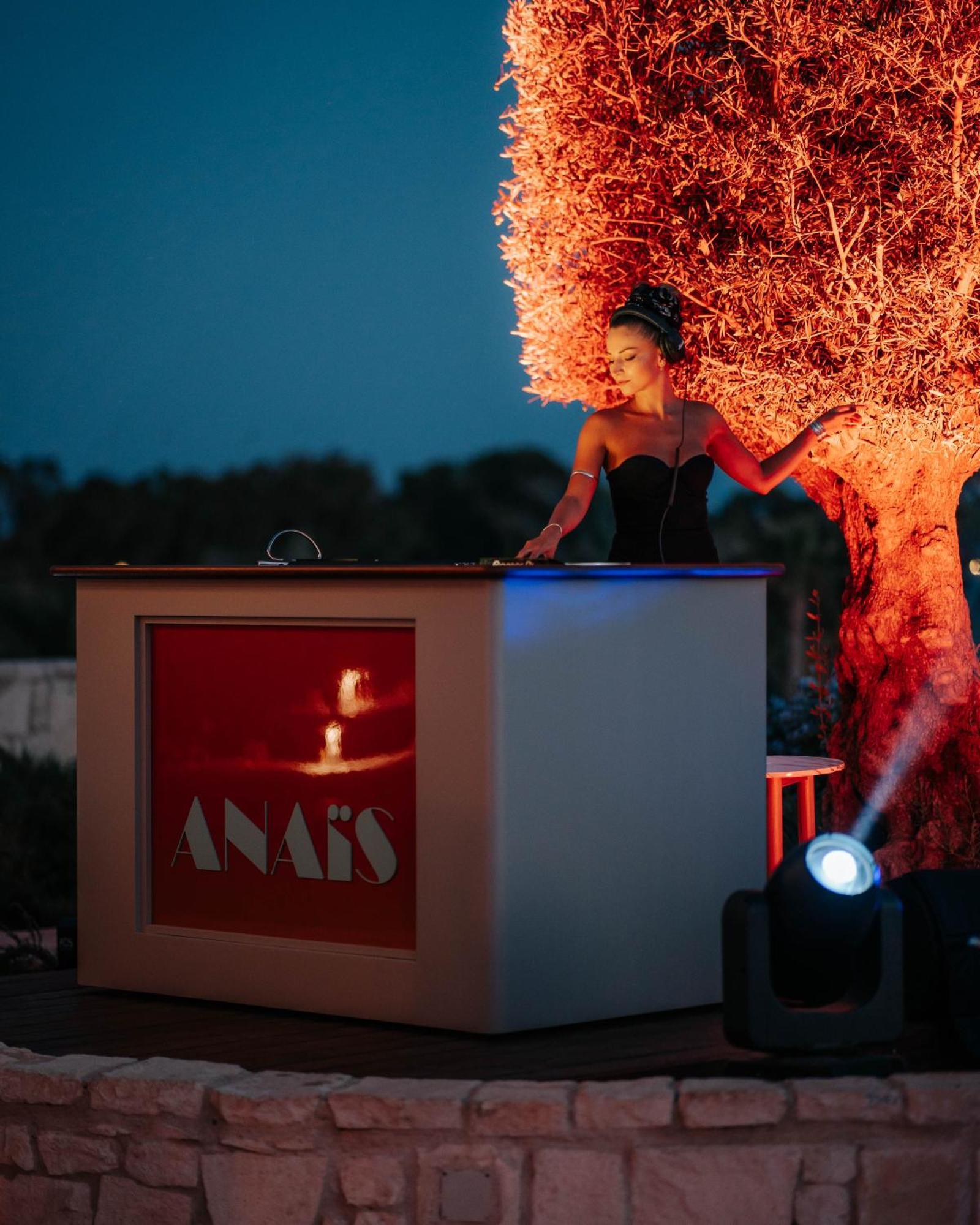City Of Dreams Mediterranean - Integrated Resort, Casino & Entertainment 利马索尔 外观 照片 DJ at the 2019 edition