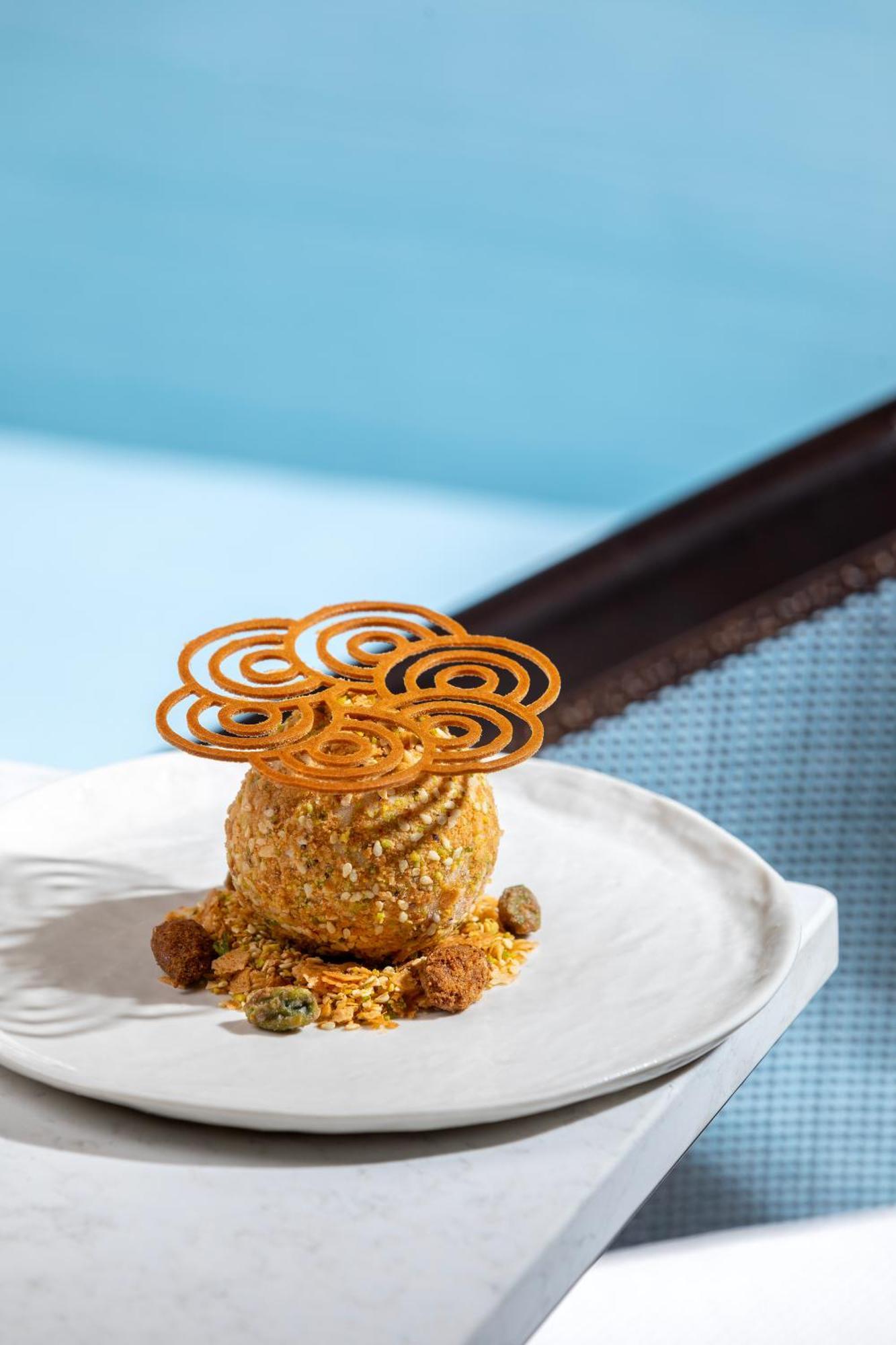 City Of Dreams Mediterranean - Integrated Resort, Casino & Entertainment 利马索尔 外观 照片 A dessert
