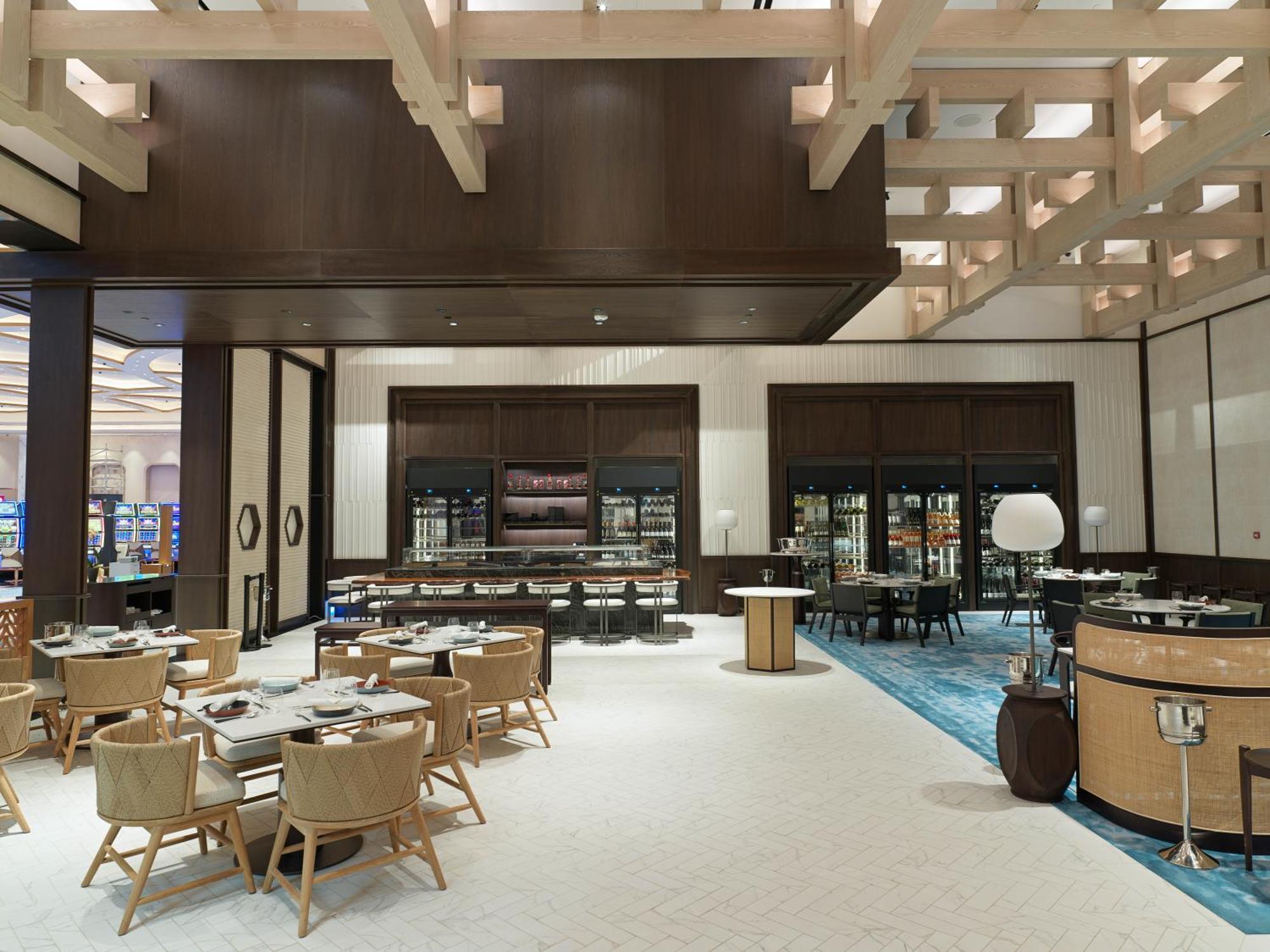 City Of Dreams Mediterranean - Integrated Resort, Casino & Entertainment 利马索尔 外观 照片 The interior of the lounge