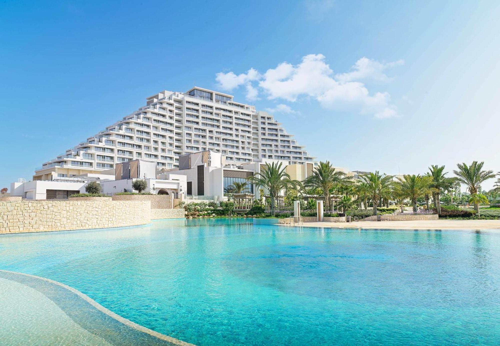 City Of Dreams Mediterranean - Integrated Resort, Casino & Entertainment 利马索尔 外观 照片 Hilton Sharm El Sheikh Resort