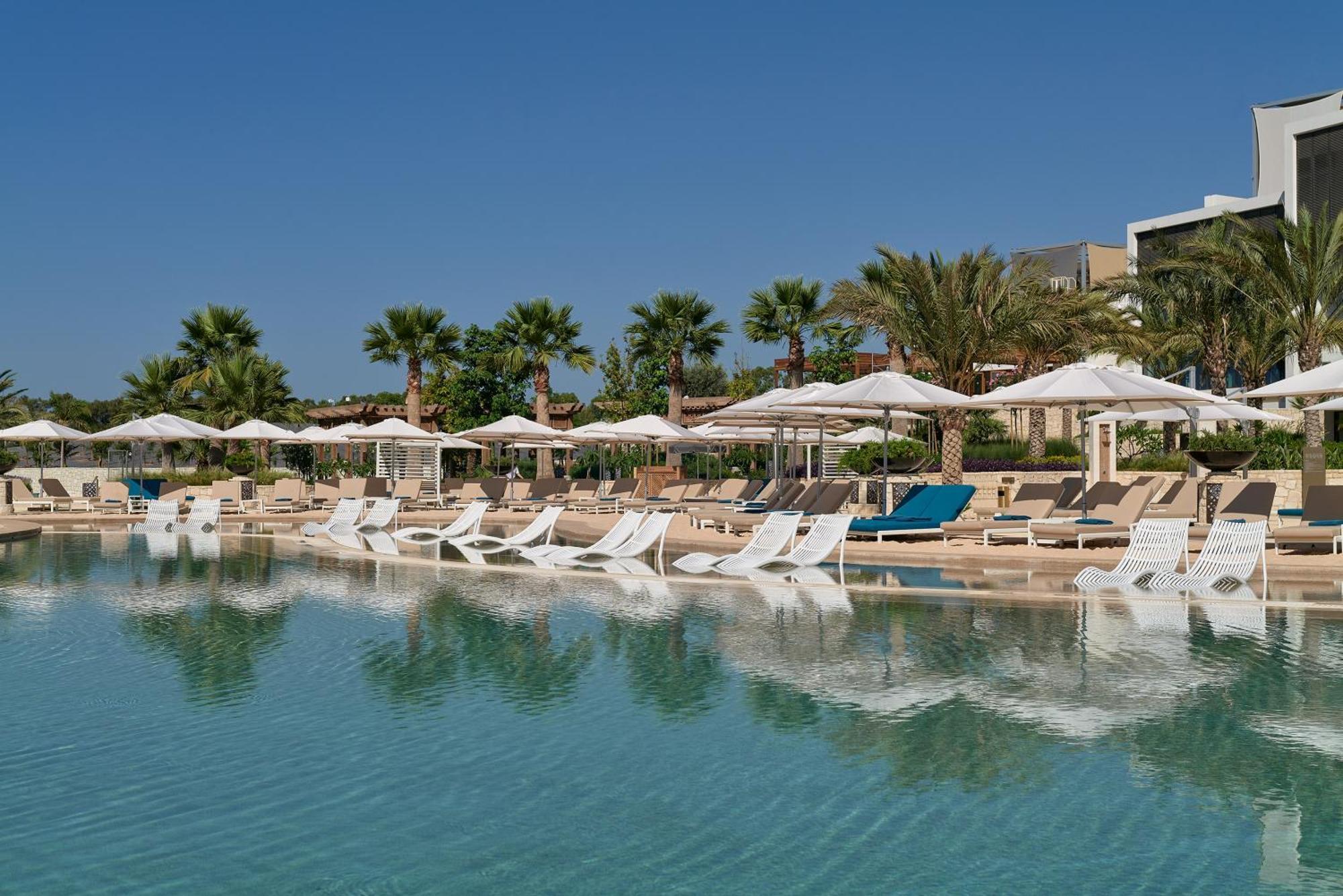 City Of Dreams Mediterranean - Integrated Resort, Casino & Entertainment 利马索尔 外观 照片 The Cove Rotana Resort